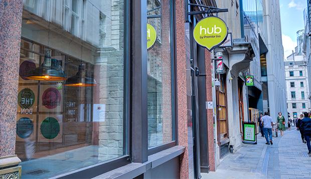 Hub Hub By Premier Inn London City Bank Exterior photo